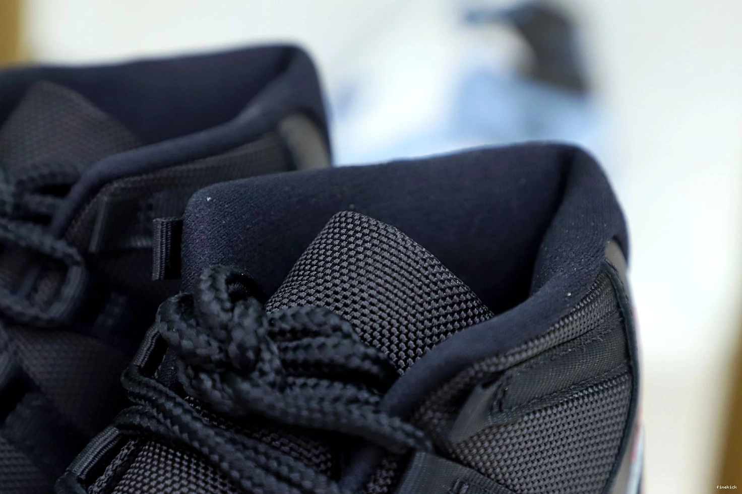 JORDAN 11 AIR 'BRED' 2019 RETRO 0927
